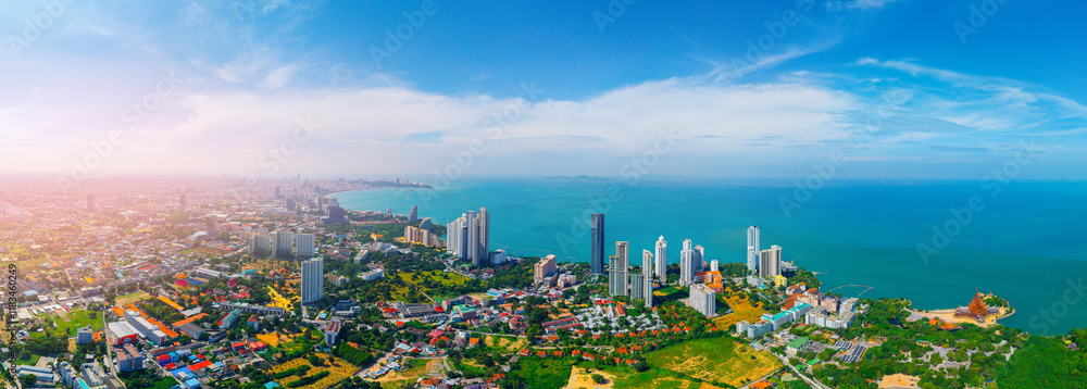 Obraz premium Aerial view panorama Pattaya with Sanctuary of Truth wooden temple on beach of Chonburi, Thailand