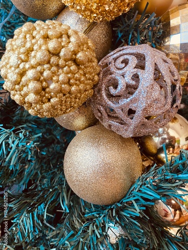Traditional Christmas Decoration with Trees, Lights, Ornaments, Gifts, and a Festive Atmosphere. Classic Elements like Wreaths, Candles, and Bows Create a Cozy and Elegant Ambience for the Holiday Sea