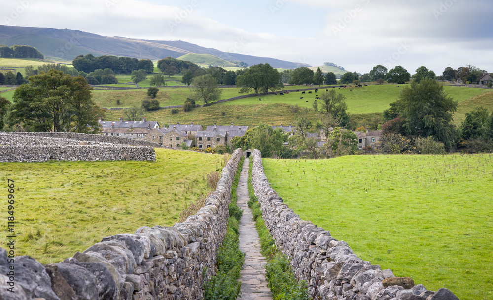 Φωτογραφία Sedber Lane at Grassington, Wharfedale, Yorkshire Dales, UK