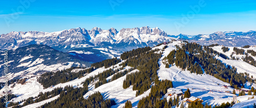 Obraz na płótnie Kitzbuhel, ski resort in Austrian Alps w salonie