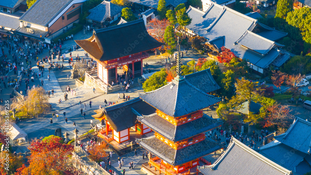 Obraz premium Kiyomizu-dera Temple Kyoto - Japan