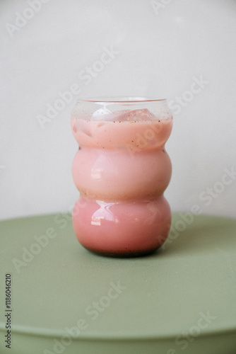 Breakfast: breakfast, morning meal, healthy breakfast, brunch, eggs, pancakes, coffee, croissant, breakfast table, morning routine.
Restaurants: restaurant, dining, food service, gourmet, fine dining,