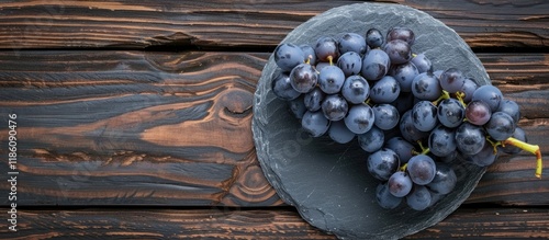 Bunch of Blue Isabella grap...