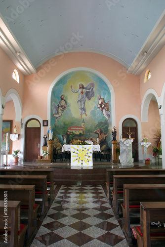 Obraz na płótnie Church of the Sacred Heart of Jesus in Rakov Potok, Croatia w salonie