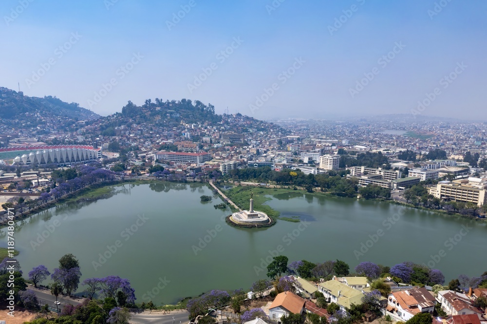 Fototapeta premium Aerial View Of Monument Aux Morts On Lake Anosy ,Antananarivo,Madagascar