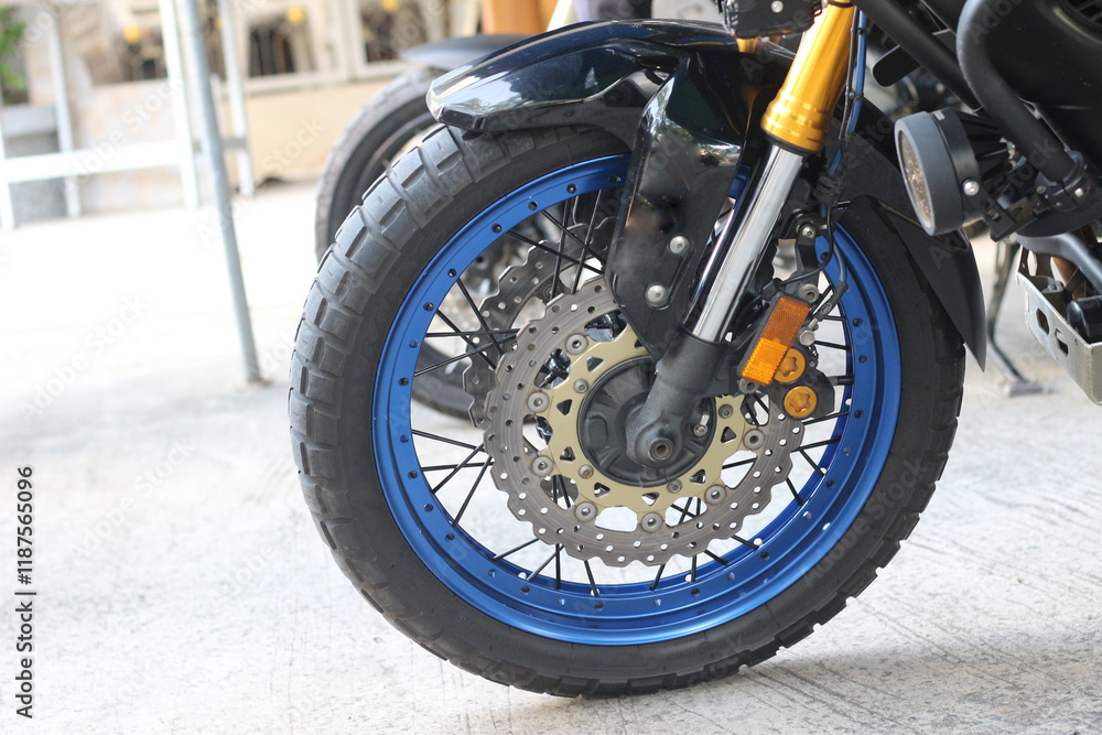 Obraz premium Disc brake with big motorcycle wheels