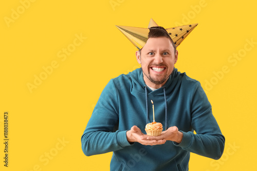Happy funny man with birthd...