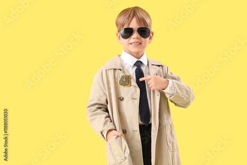 Cute little detective point...