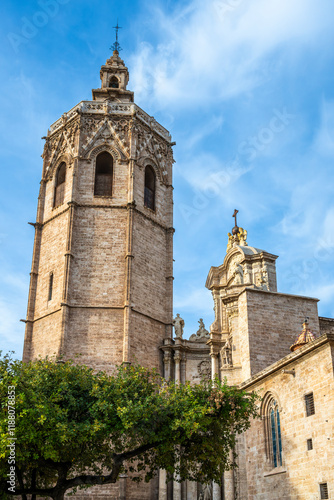 La cathédrale Sainte-Marie de Valence photo