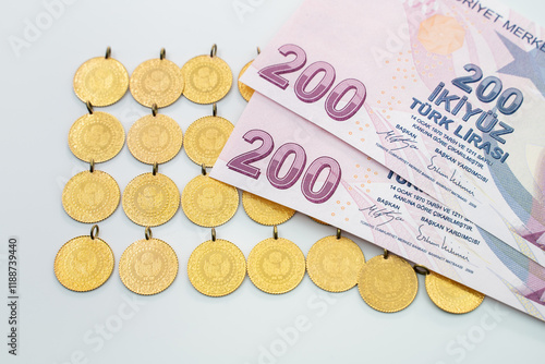 Quarter gold (Turkish gold) and Turkish money banknote