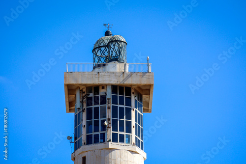 Die Kuppel eines Leuchtturm, Architektonisches besonderes Bauwerk.
 photo