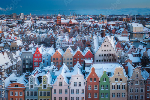 Photos Beautiful tenement houses of Gdansk covered with fresh snow, Poland