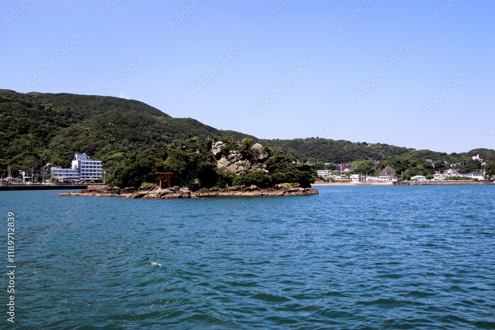 Fototapeta premium 下田港クルージングと毘沙子島、