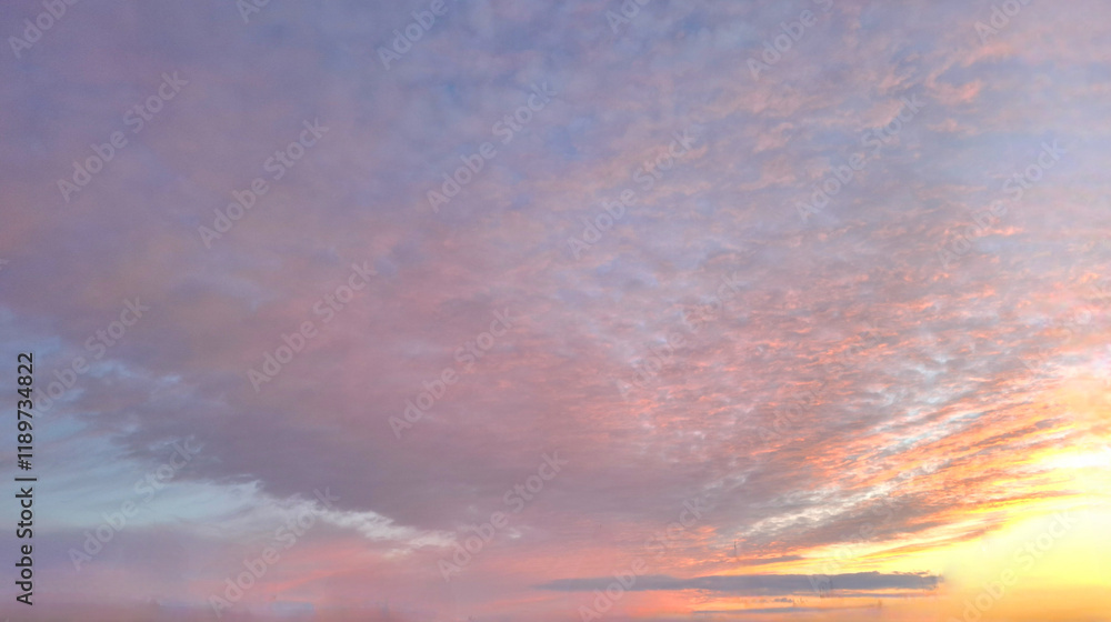 Fototapeta premium magnificent impressive bright winter sunset against the sky