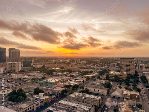 Bild auf Leinwand The Sun rises over Austin, Texas, USA during a dangerous Summer heat wave that h