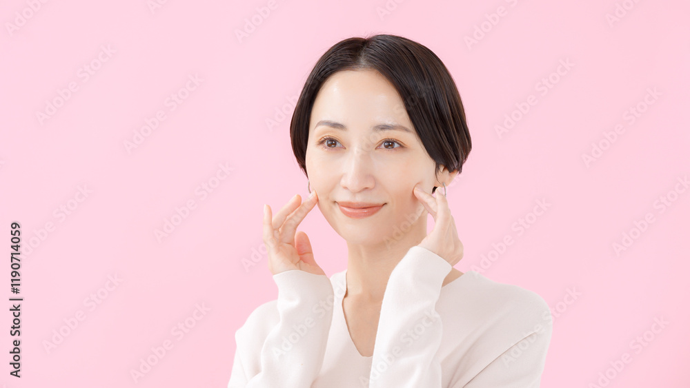 女性 スキンケア 女性 スキンケア