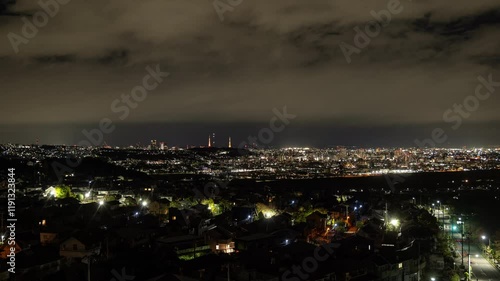 Wallpaper Mural 宮城県名取市より望む仙台市の夜景のパノラマビュー（タイムラプス・ズームイン） Torontodigital.ca