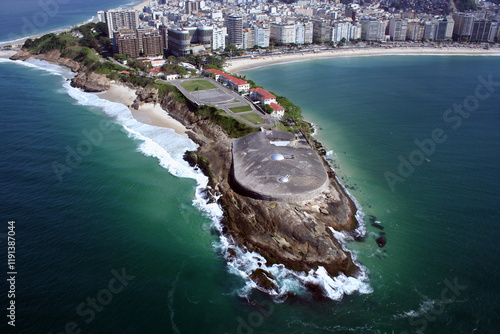 Quadro em tela forte copacabana praia canhão orla