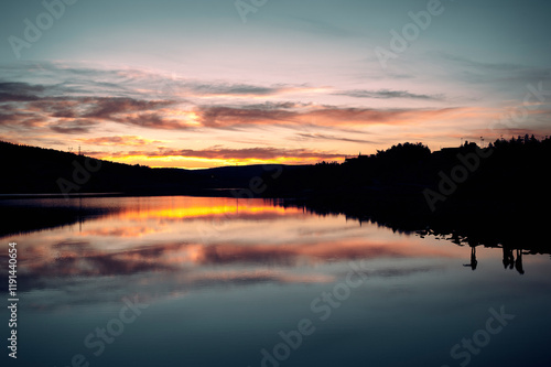 Wallpaper Mural landscape Torontodigital.ca