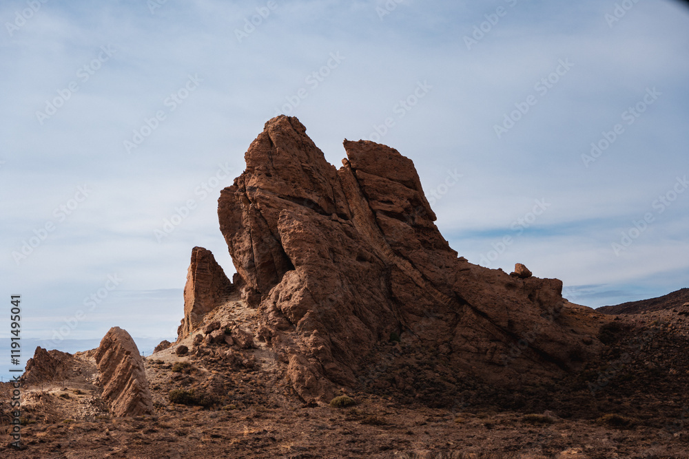 Fototapeta premium Red rocks in blue sky