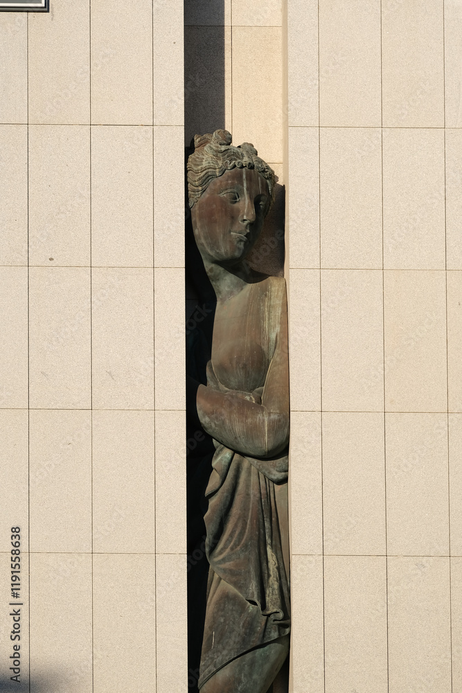 escultura parede cidade nice frança mar prédio textura