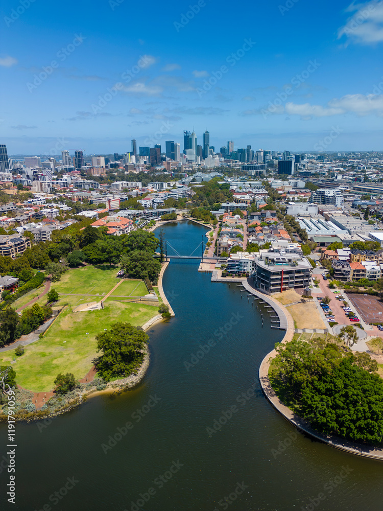 Naklejka premium Vertical aerial video Perth CBD in Australia