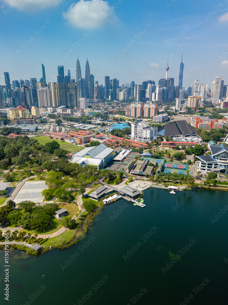 Fototapeta premium Vertical aerial view of Kuala Lumpur in daytime