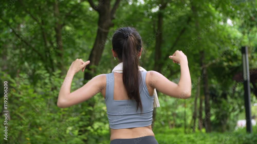 Asian women are stretching their muscles before going out to run to the park, Outdoor shot of smiling fitness woman stretching and working out, workout morning healthy lifestyle, smiling sport woman Asian women are stretching their muscles before going out to run to the park, Outdoor shot of smiling fitness woman stretching and working out, workout morning healthy lifestyle, smiling sport woman