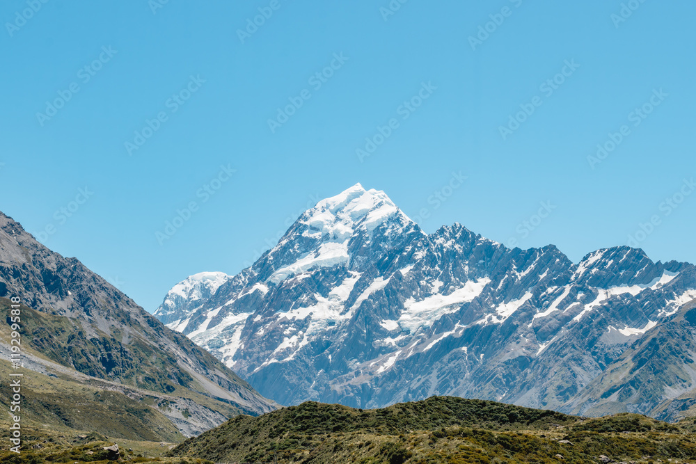 Fototapeta premium View of Aoraki Mount Cook National Park from Hooker Valley Track, South Island of New Zealand