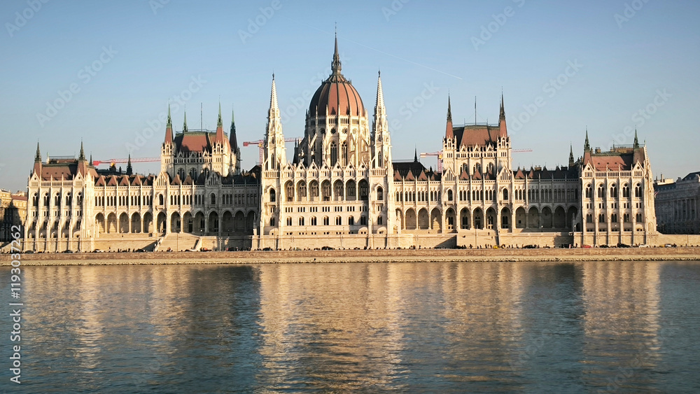 Naklejka premium Hungary's Parliament building in Budapest by the Danube river