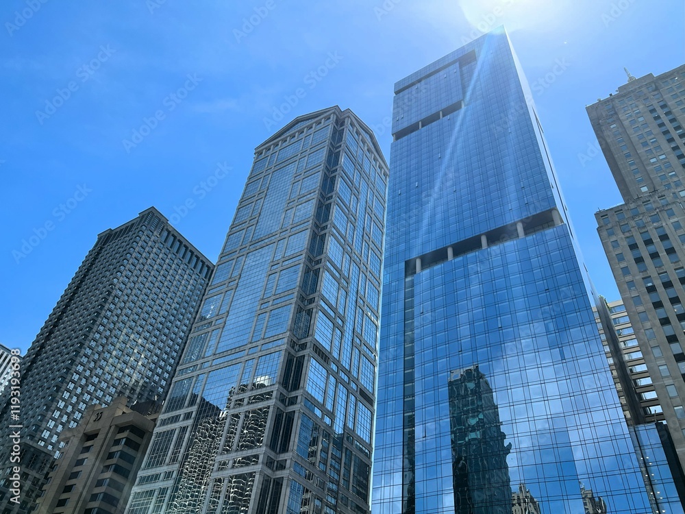 Fototapeta premium Downtown Cityscape Chicago Skyscrapers Reflective