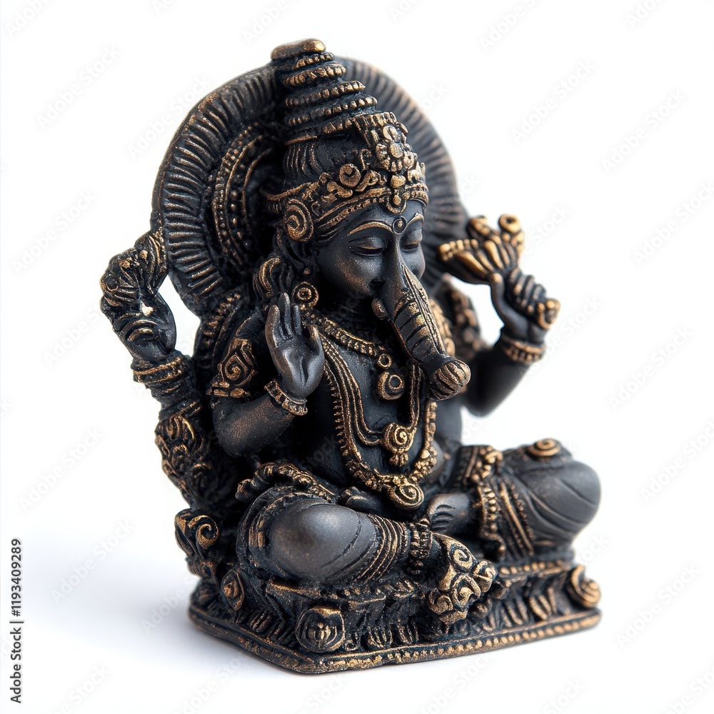 Obraz premium A detailed statue of a Hindu god is displayed on a clean white surface, showcasing intricate craftsmanship and cultural significance.