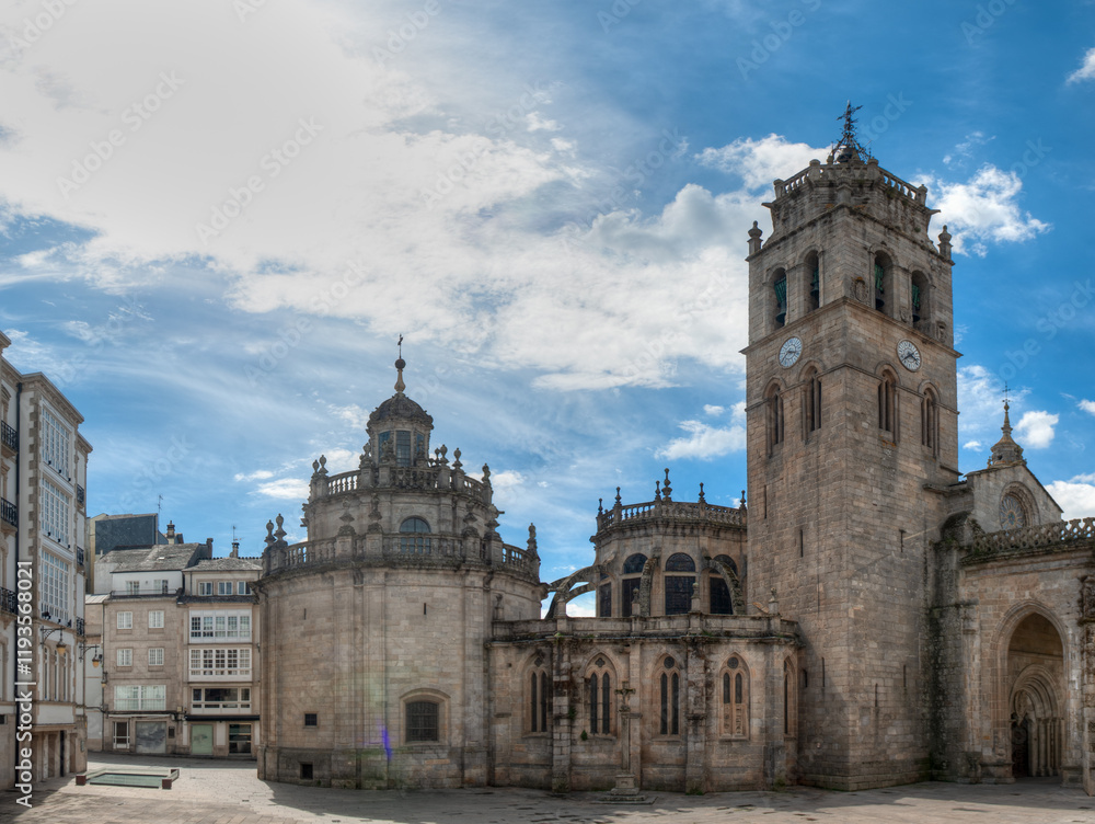 Obraz premium The Cathedral of Santa María de Lugo is a Catholic temple, episcopal seat of the diocese of Lugo, located in the city of the same name, in Galicia.