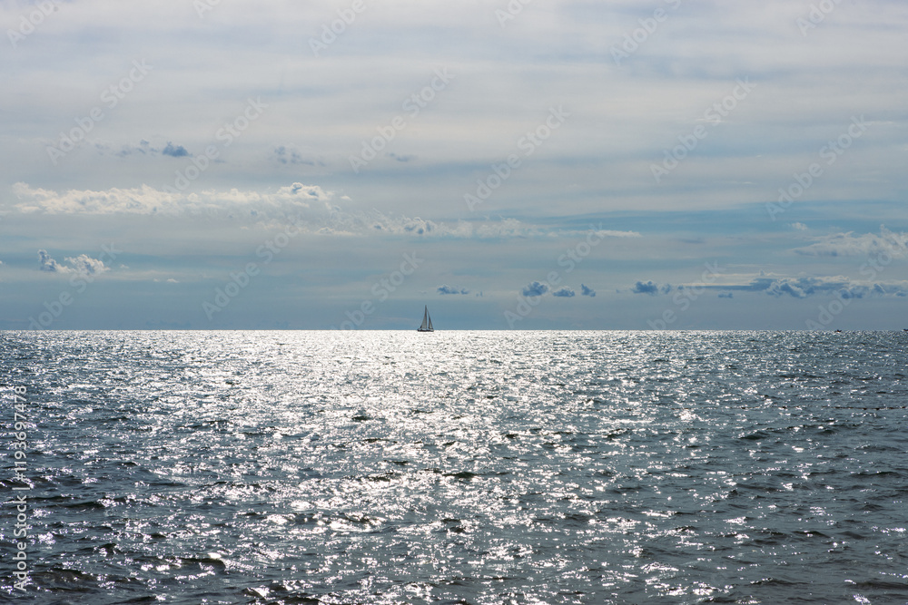 Serene Ocean Horizon with Glare Serene Ocean Horizon with Glare