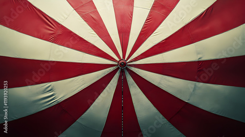 un fondo rayado blanco con rojo carpa de circo textura para diseño de plantilla con espacio de copia