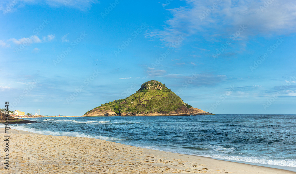 Fototapeta premium beach with sky and clouds