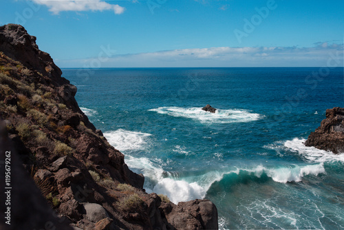 Meerblick in los Gigantes auf Tenerifa photo