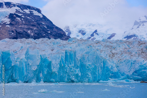 Wallpaper Mural iceberg in polar regions Torontodigital.ca