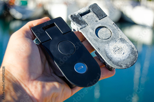 Fotografia Two locks for the sailing yacht's lockers