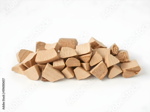 Small pieces of wood scent, ebene, acajou, cashmeran, hetre, 4k, white back plan, clair, lumineux