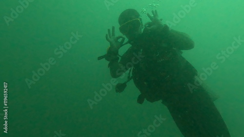 Fotografie scuba divers in koh tao tailand