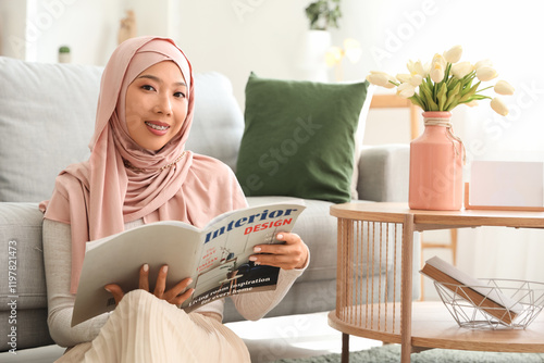 Beautiful young Asian woman...