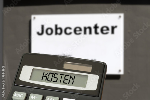 Jobcenter in Deutschland, Bürgergeld und Taschenrechner Kosten photo