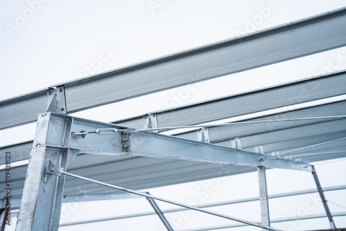 Obraz na płótnie steel structure - assembly - speed of operation - durable system w salonie