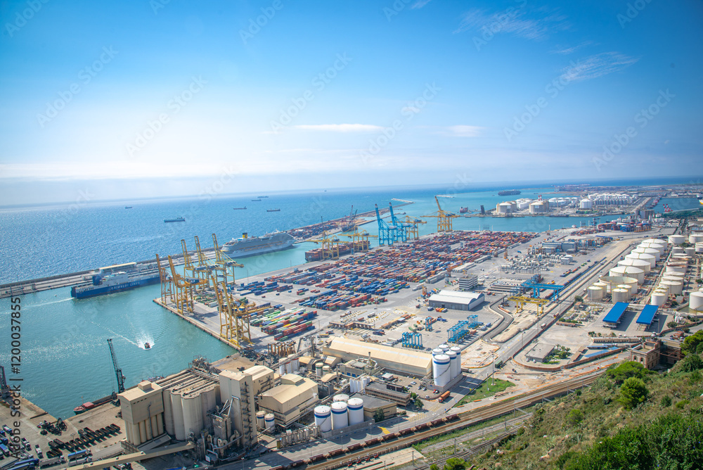 Obraz premium View of the container terminal of the port of Barcelona, Catalonia, Spain, from above.