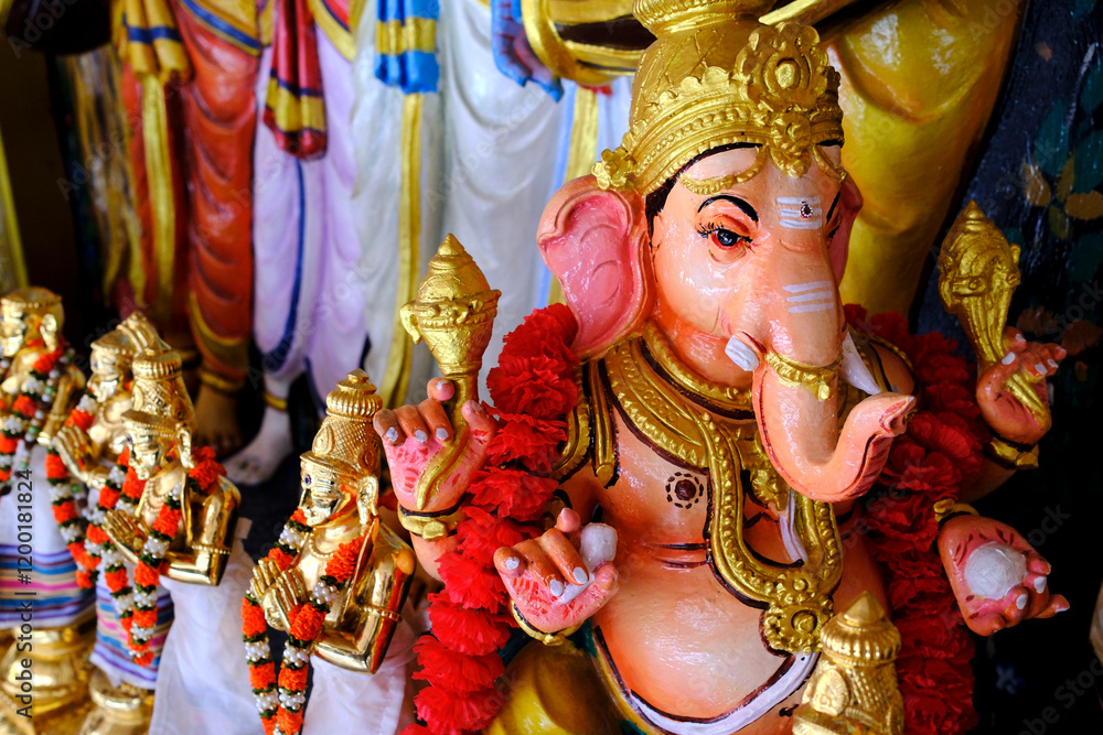 Obraz na plátně Sri Maha Mariamman Hindu Temple  founded in 1873