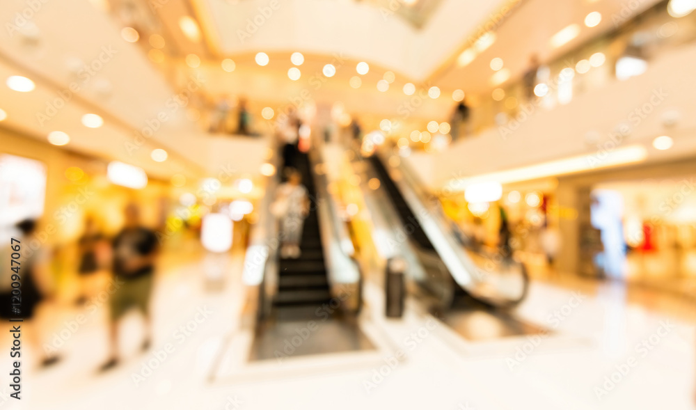 Fototapeta premium Blur of people on shopping mall