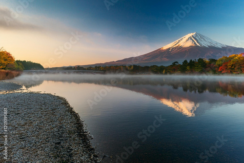  Beautiful view of  Mt. Fuji	