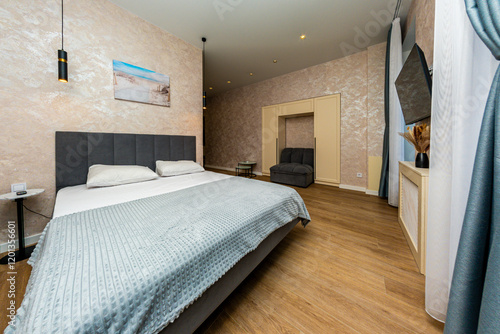 Foto Bedroom Apartment Interior Design: Luxury Hotel Room, Modern Accommodation, Comf