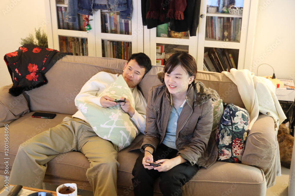 Gaming with Friend Gaming with Friend